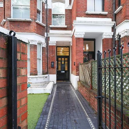 Appartamento Private Studio Flat Londra Esterno foto